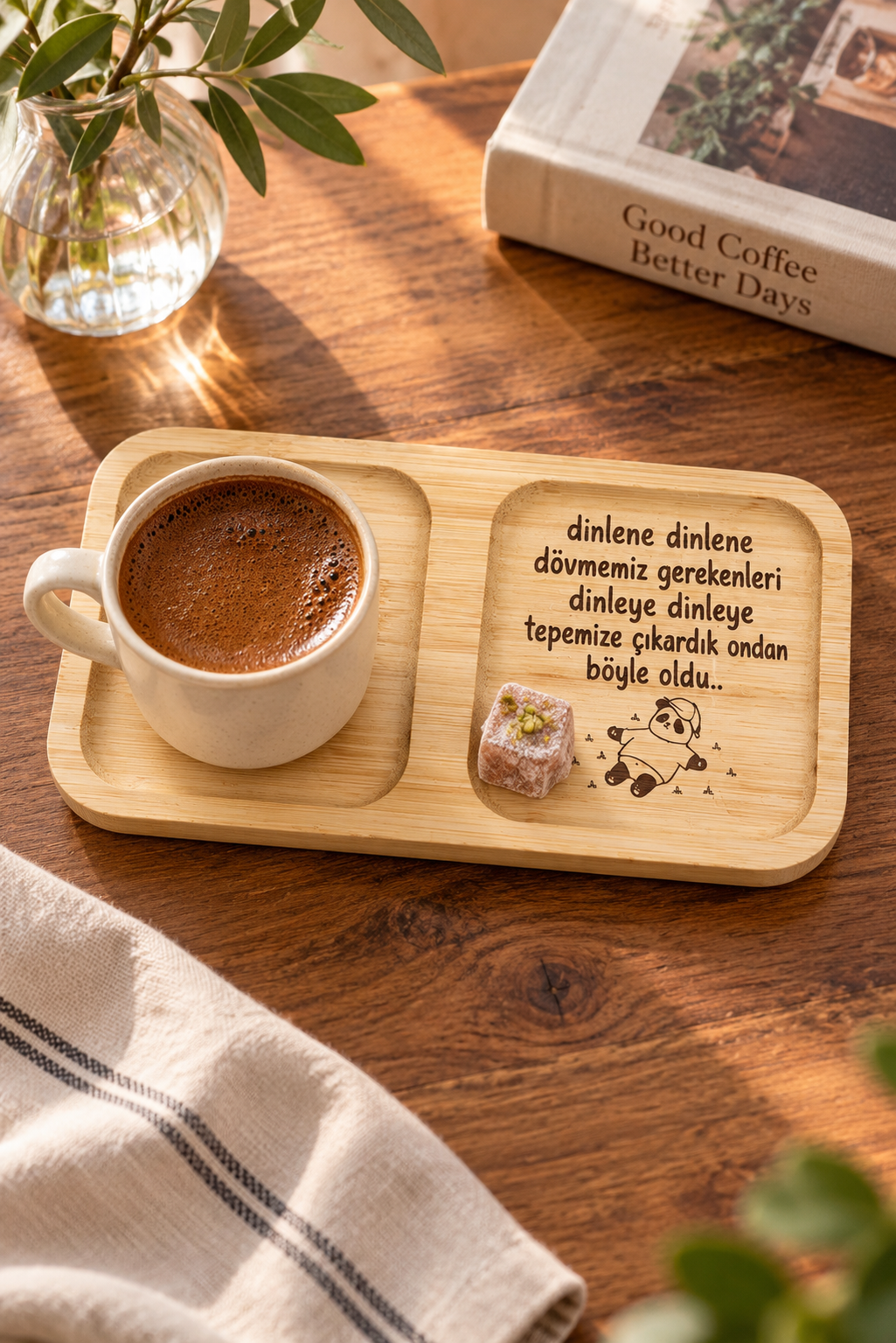 "Dinlene Dinlene" Panda Detaylı Bambu Kahve Sunum Tabağı