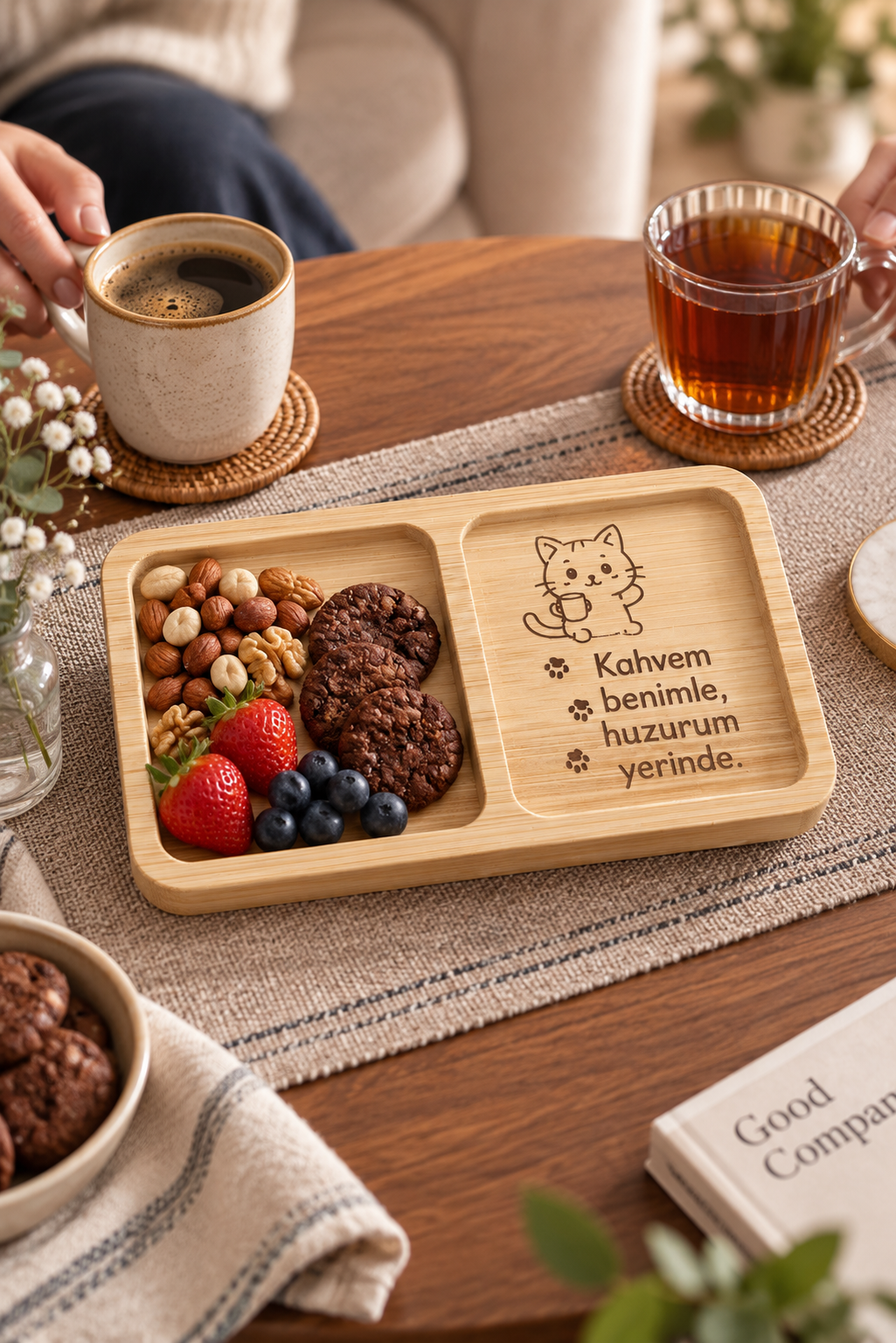"Kahvem Benimle, Huzurum Yerinde" Kedi Desenli Bambu Çerezlik